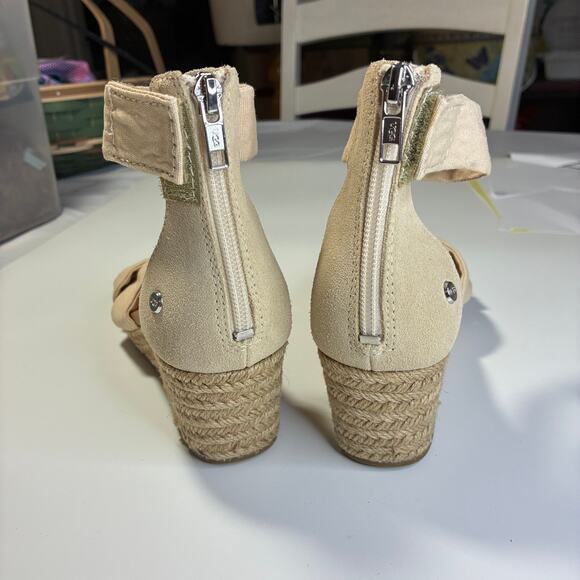 UGG Espadrille Wedge sandals Sz 6 zippered suedeheels with ankle straps - Picture 3 of 5